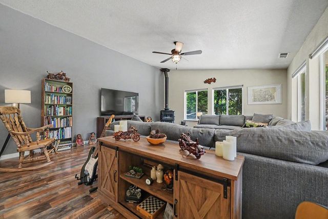 26845 Spring Ct, Pioneer, CA 95666