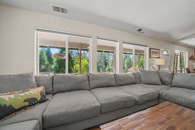 26845 Spring Ct, Pioneer, CA 95666