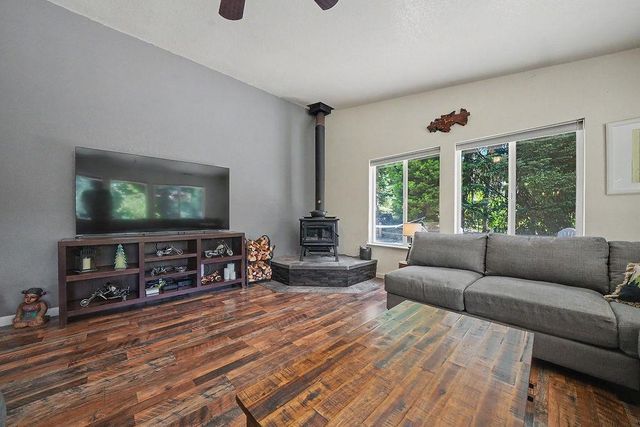 26845 Spring Ct, Pioneer, CA 95666