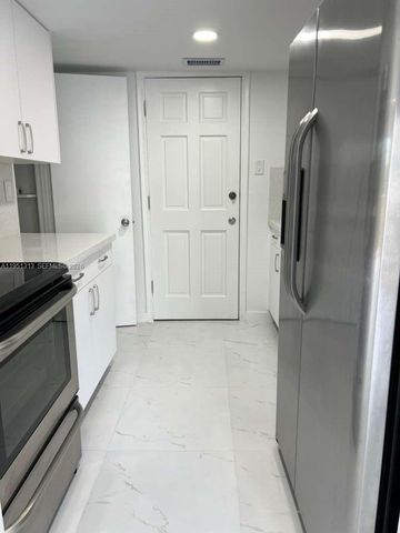 309 S Royal Poinciana Blvd 304, Miami Springs, FL 33166