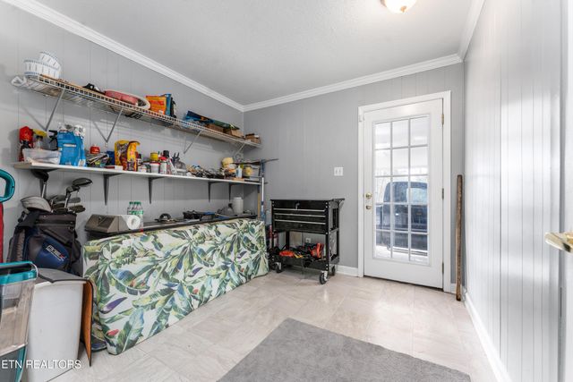 6515 McFall Rd, Knoxville, TN 37918