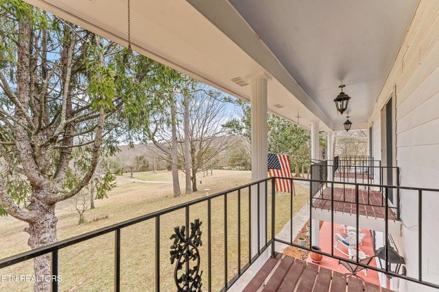 6515 McFall Rd, Knoxville, TN 37918