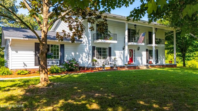 6515 McFall Rd, Knoxville, TN 37918