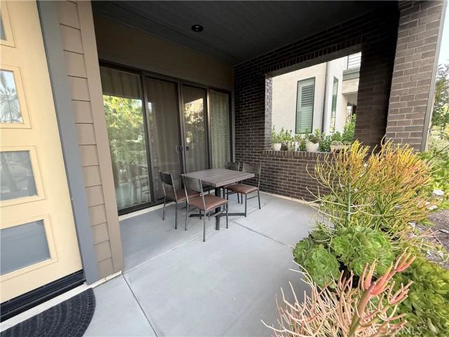 104 Chant, Irvine, CA 92618