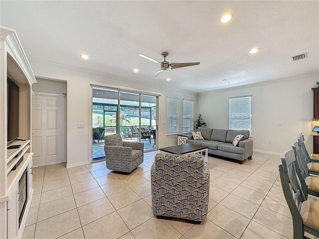 209 SILVER MAPLE ROAD, Groveland, FL 34736