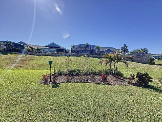209 SILVER MAPLE ROAD, Groveland, FL 34736