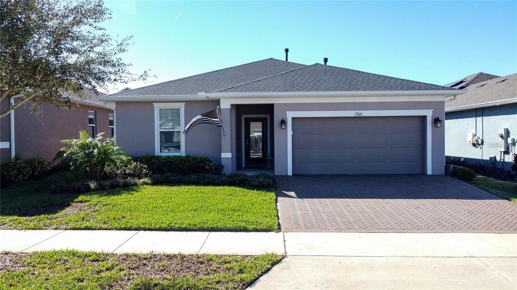 209 SILVER MAPLE ROAD, Groveland, FL 34736