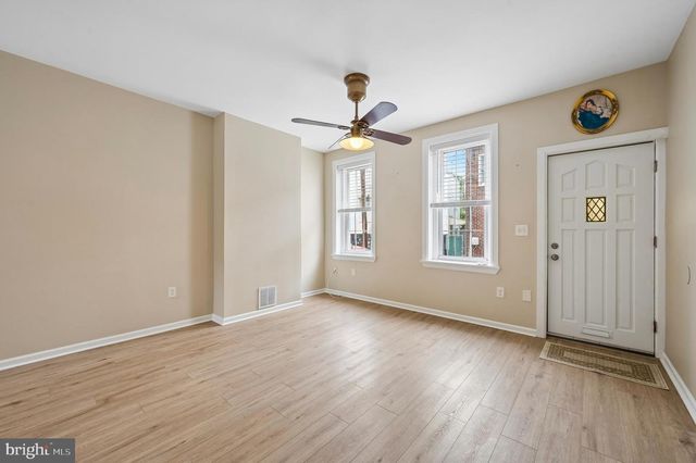 1584 E HEWSON ST, Philadelphia, PA 19125