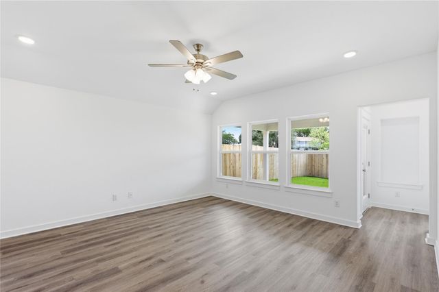 232 Seattle Slew DR, Jarrell, TX 76537