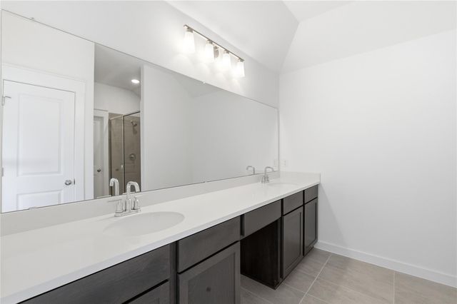 232 Seattle Slew DR, Jarrell, TX 76537