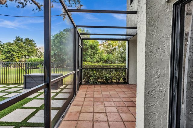 6565 Parkview Drive C, Boca Raton, FL 33433