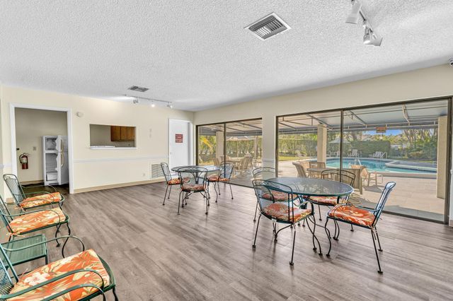 6565 Parkview Drive C, Boca Raton, FL 33433