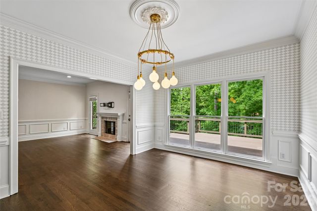 5609 Camilla Drive, Charlotte, NC 28226