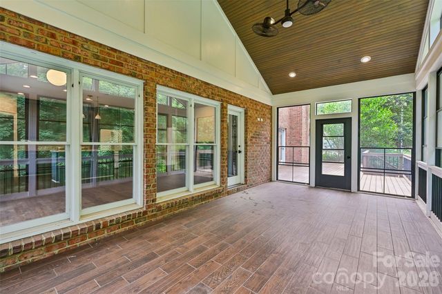 5609 Camilla Drive, Charlotte, NC 28226
