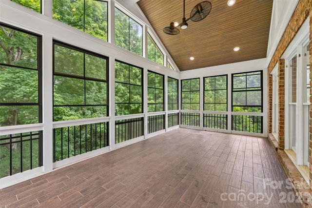 5609 Camilla Drive, Charlotte, NC 28226