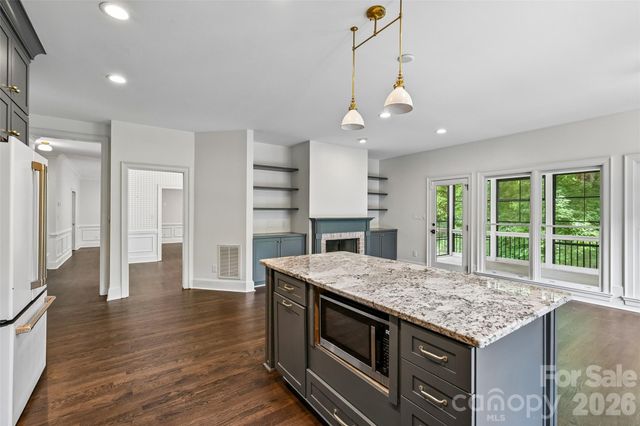 5609 Camilla Drive, Charlotte, NC 28226