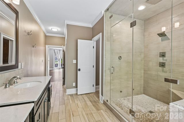 5609 Camilla Drive, Charlotte, NC 28226