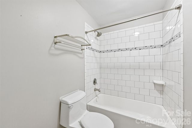 5609 Camilla Drive, Charlotte, NC 28226