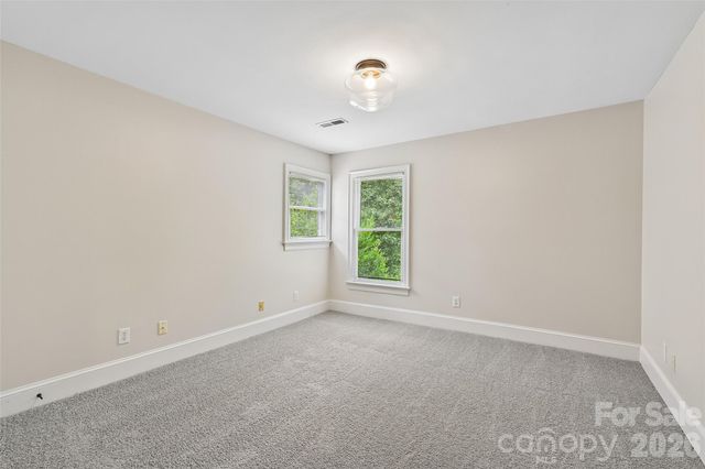 5609 Camilla Drive, Charlotte, NC 28226