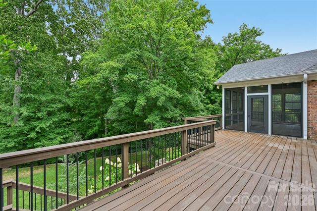 5609 Camilla Drive, Charlotte, NC 28226