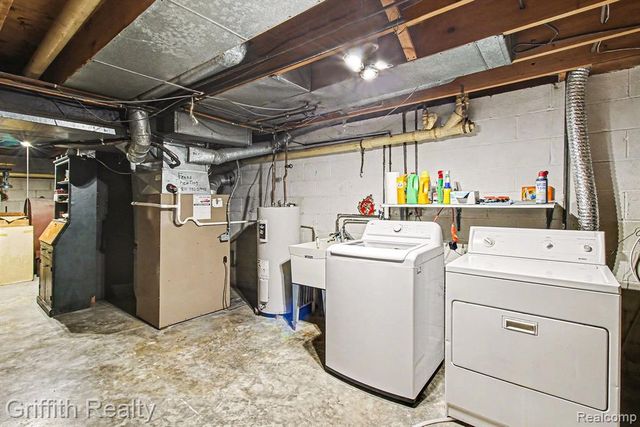 4742 Crandall Road, Howell, MI 48855