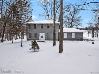 4742 Crandall Road, Howell, MI 48855