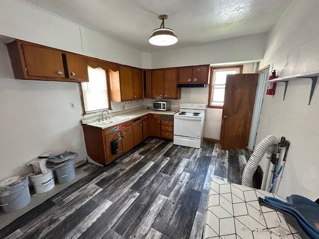 803 N Street SW, Cedar Rapids, IA 52404