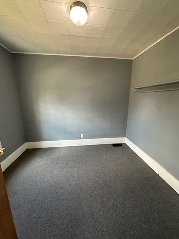 803 N Street SW, Cedar Rapids, IA 52404