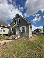 803 N Street SW, Cedar Rapids, IA 52404