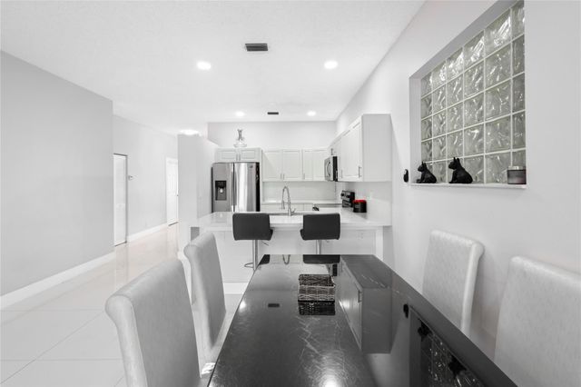 4812 NW 19th Street, Coconut Creek, FL 33063