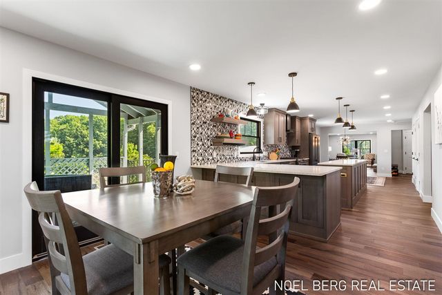 11575 Leonard Road, Nunica, MI 49448