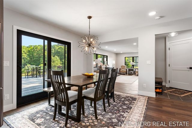 11575 Leonard Road, Nunica, MI 49448