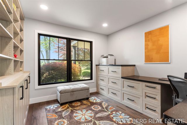 11575 Leonard Road, Nunica, MI 49448