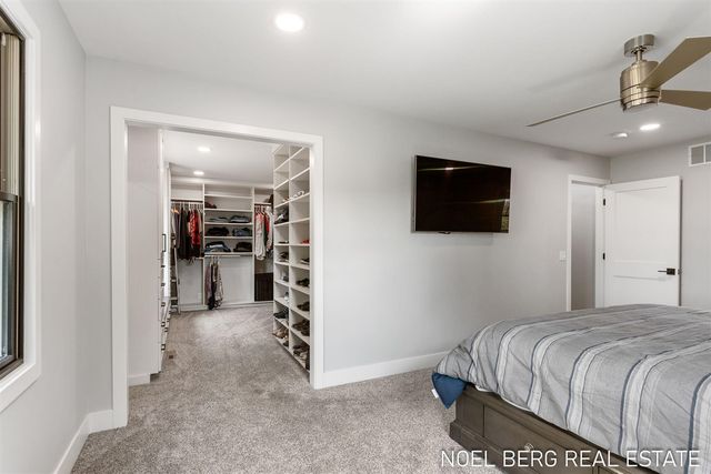 11575 Leonard Road, Nunica, MI 49448