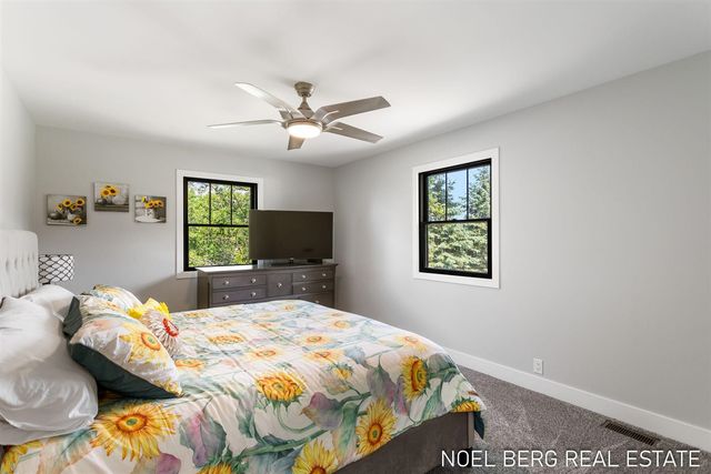 11575 Leonard Road, Nunica, MI 49448