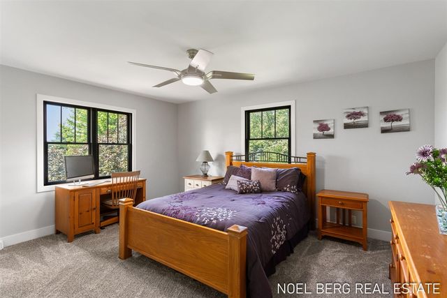 11575 Leonard Road, Nunica, MI 49448