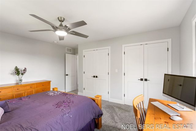 11575 Leonard Road, Nunica, MI 49448