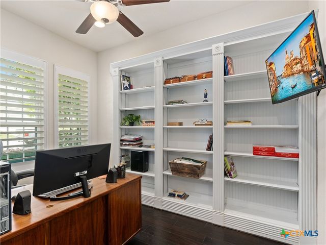 919 Hi Path Way, New Braunfels, TX 78130
