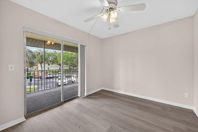 6327 Chasewood Drive E, Jupiter, FL 33458