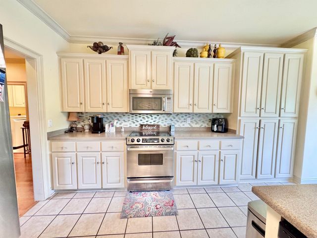 17 Wellington Place, Cabot, AR 72023