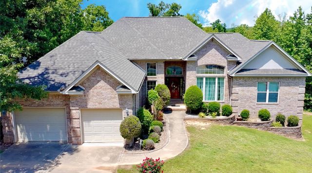 17 Wellington Place, Cabot, AR 72023