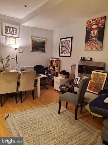 16 CARROLL ST, Trenton, NJ 08609