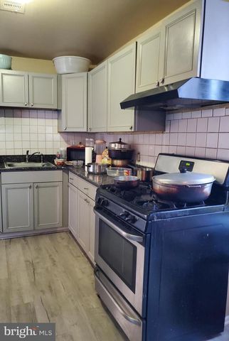 16 CARROLL ST, Trenton, NJ 08609