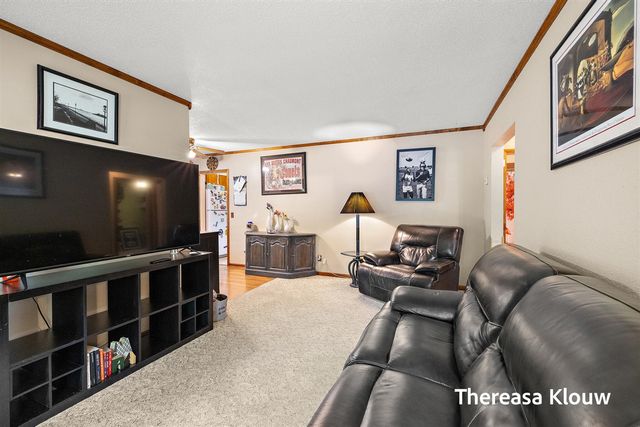 710 Quarterline Road, Muskegon, MI 49442