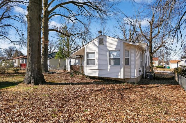 10522 Byfield Drive, St George, MO 63137