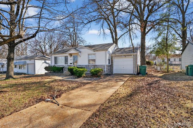 10522 Byfield Drive, St George, MO 63137