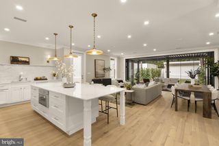 3277 PROSPECT ST NW, Washington, DC 20007