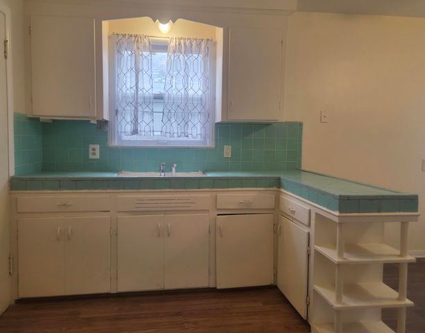 8236 Trinity Street, Detroit City, MI 48228