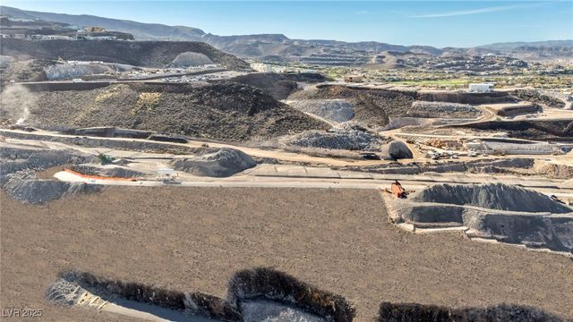 288 Westridge Drive, Henderson, NV 89012