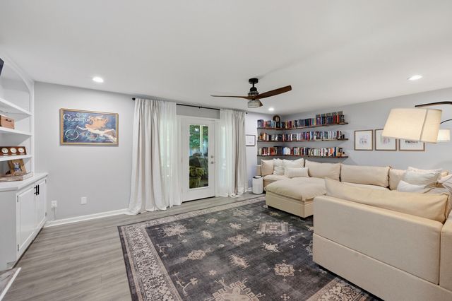 605 & 607 Camino Drive, Lexington, KY 40502